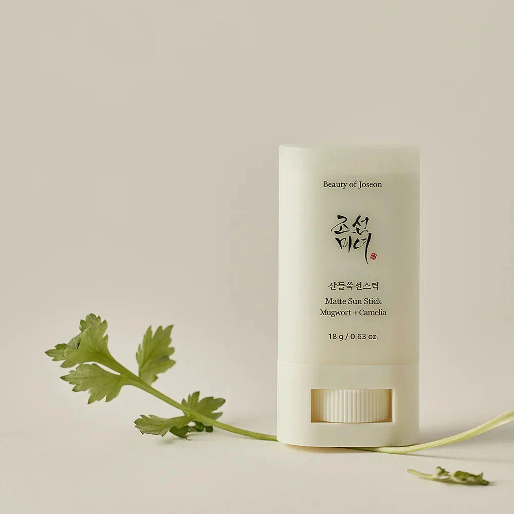 Matte Sun Stick: Mugwort + Camelia